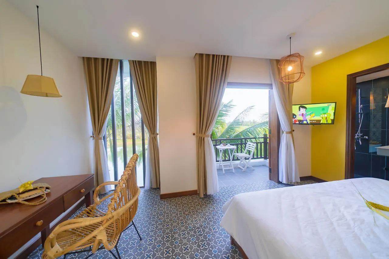 Water Coconut Boutique Villas Hoi An